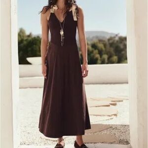 Free People free-est Cecelia Solid Midi Dress NWT — Size Medium